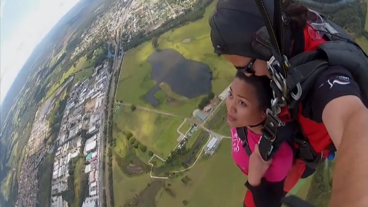 skydiving 