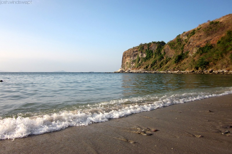 Katungkulan Beach