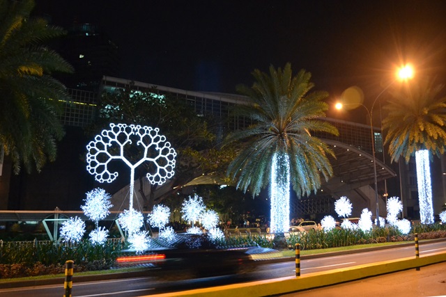  Ayala Triangle Garden