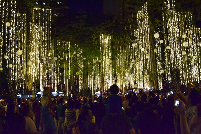 ayala lights show (3)