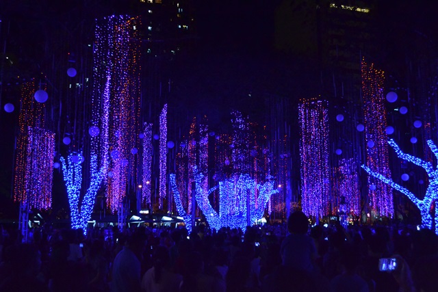 enchanting lights, ayala avenue