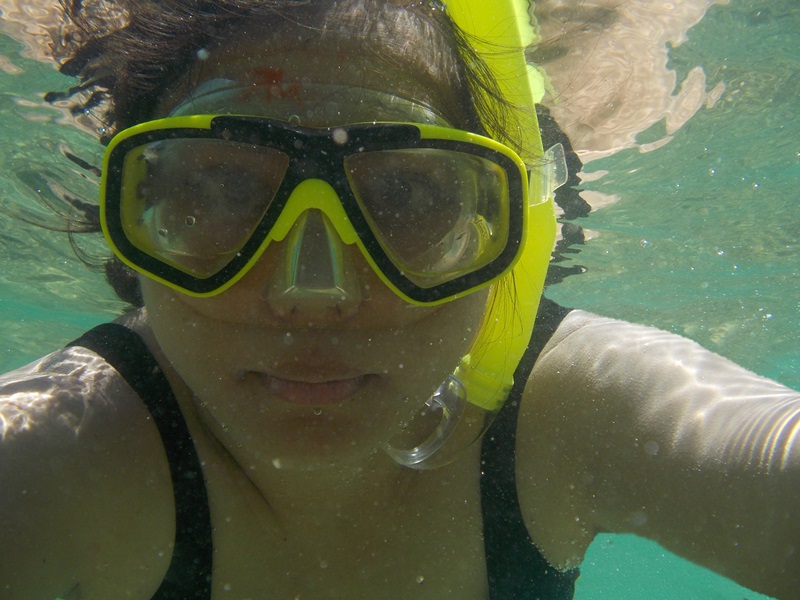 underwater selfie